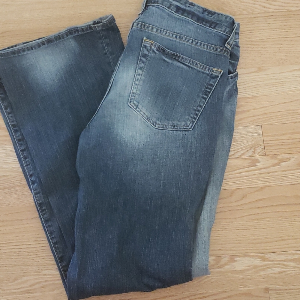 Gap Jean's
